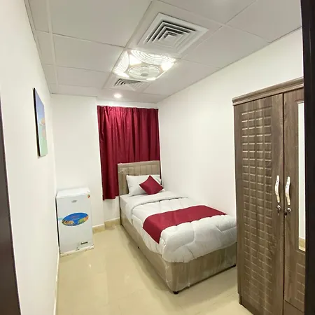 Luxury Private Room For Men Шарджа Экстерьер фото