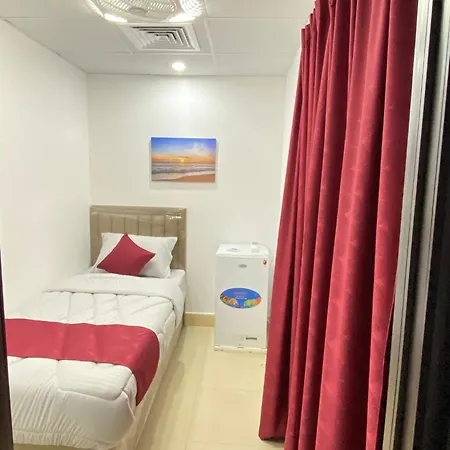 Luxury Private Room For Men Шарджа Экстерьер фото