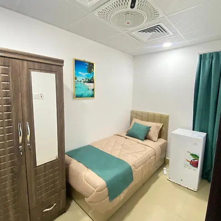 Luxury Private Room For Men Шарджа Экстерьер фото