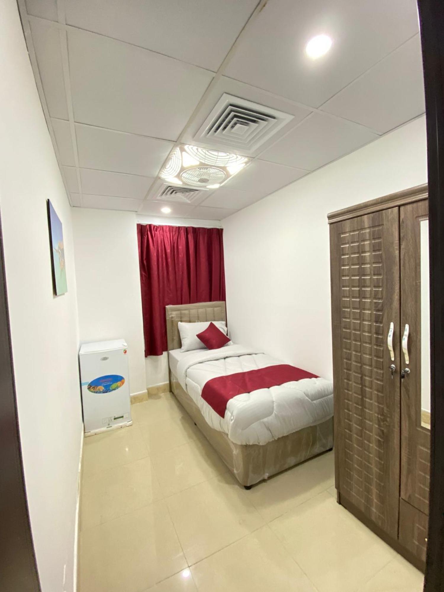 Luxury Private For Men * Charjah